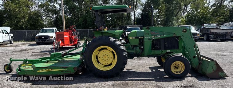 image for item EM8213 1992 John Deere 2755 tractor