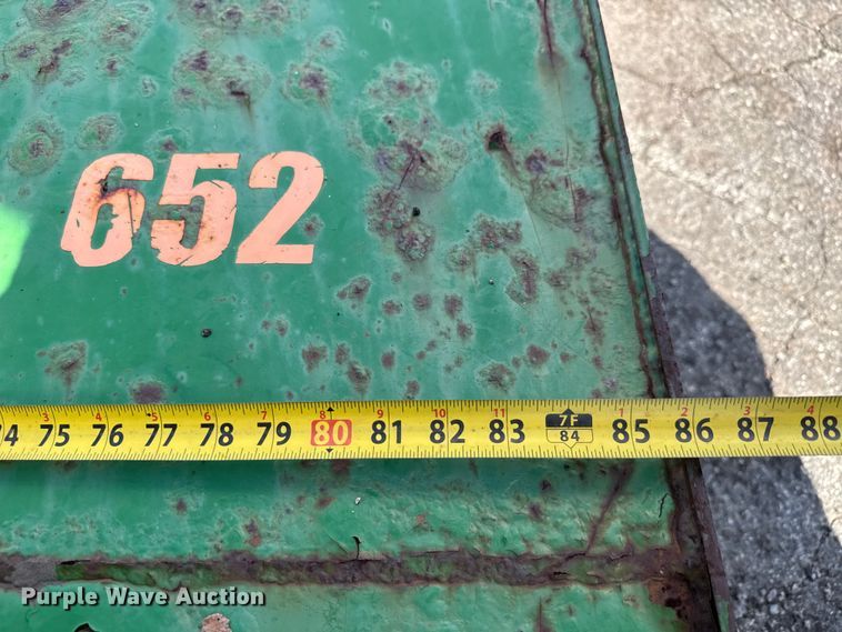 image for item EM8213 1992 John Deere 2755 tractor