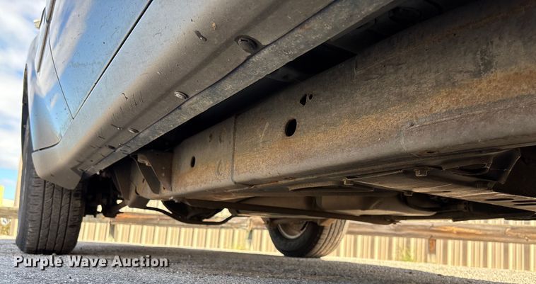 image for item EM8215 2002 Chevrolet TrailBlazer SUV