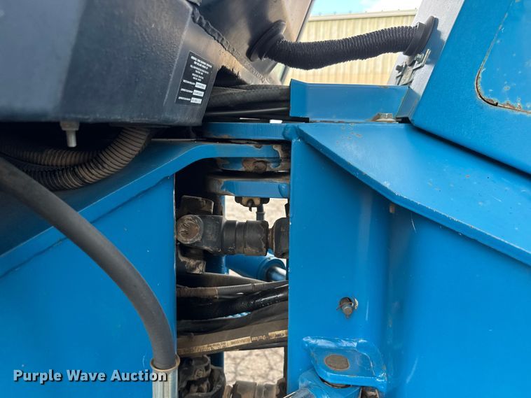 image for item EM8216 1998 New Holland 9030E bi-directional tractor