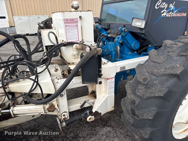 image for item EM8216 1998 New Holland 9030E bi-directional tractor