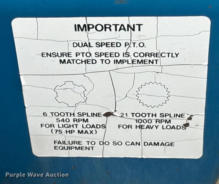 image for item EM8216 1998 New Holland 9030E bi-directional tractor