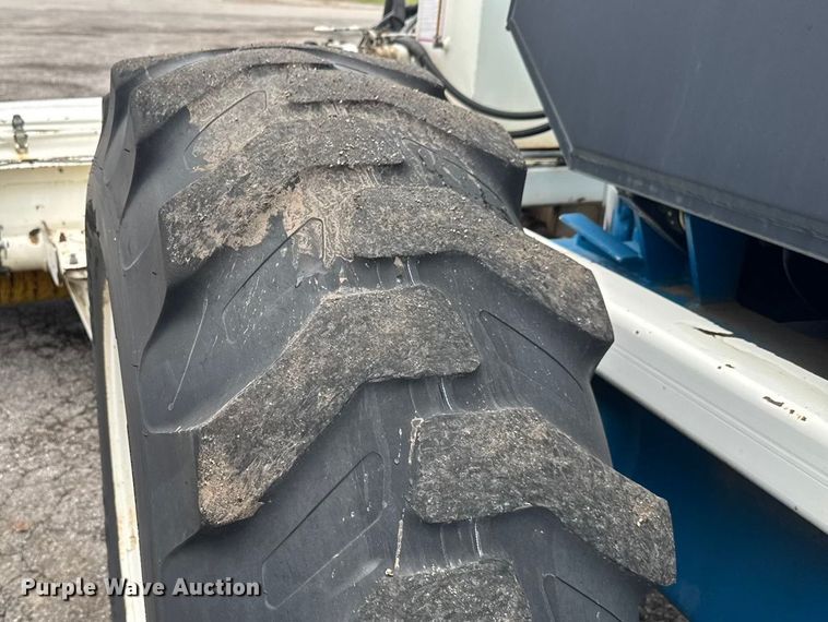 image for item EM8216 1998 New Holland 9030E bi-directional tractor