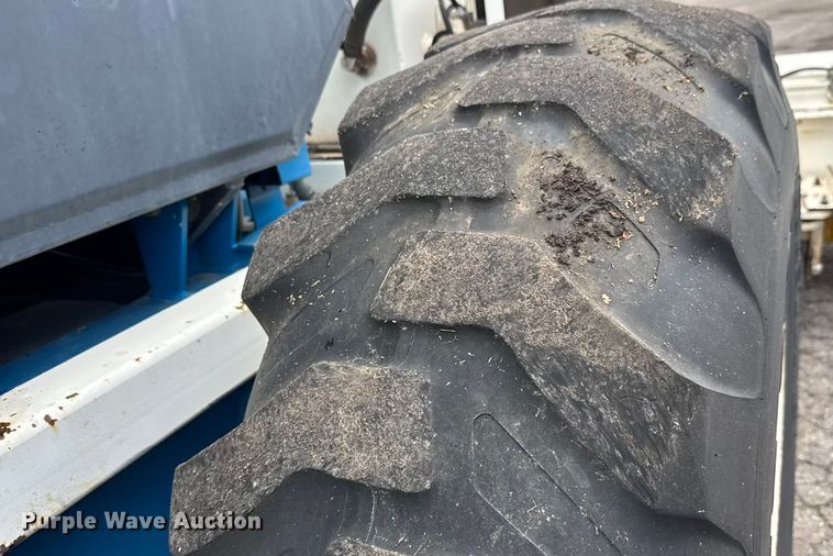 image for item EM8216 1998 New Holland 9030E bi-directional tractor