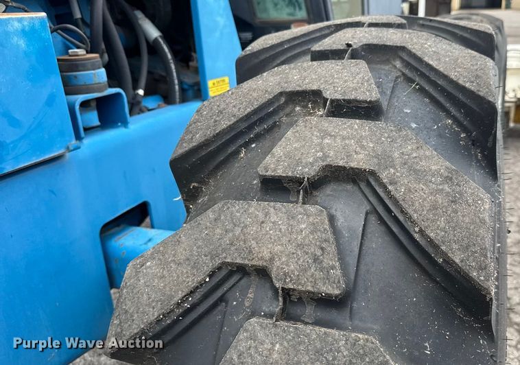 image for item EM8216 1998 New Holland 9030E bi-directional tractor