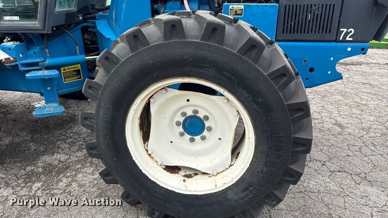 image for item EM8216 1998 New Holland 9030E bi-directional tractor