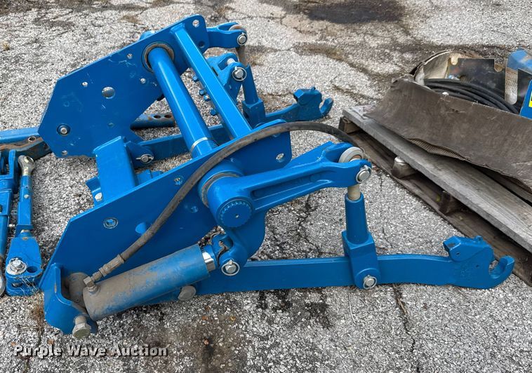 image for item EM8216 1998 New Holland 9030E bi-directional tractor