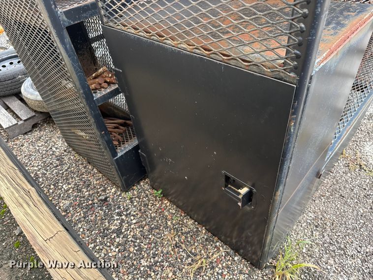 image for item EM8219 (2) steel storage shelves