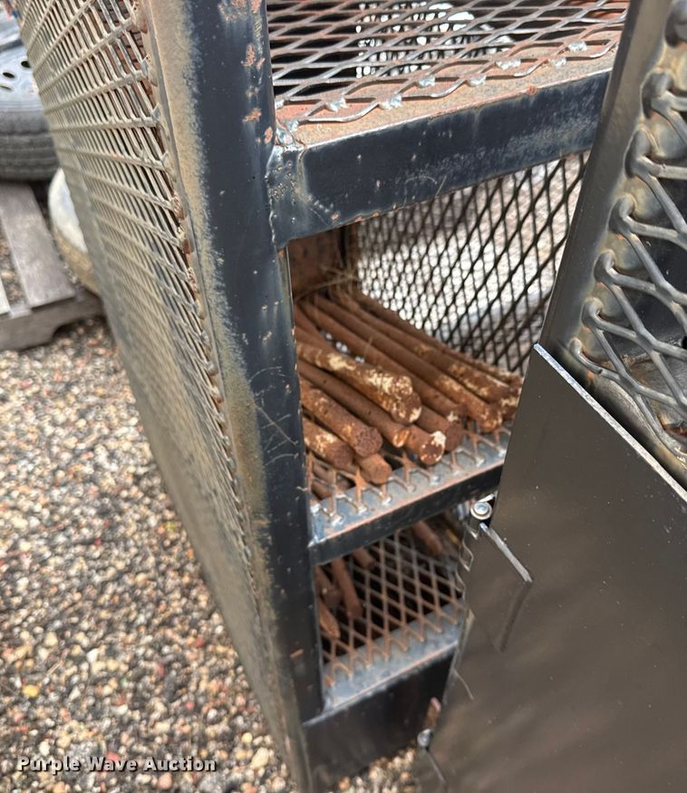 image for item EM8219 (2) steel storage shelves