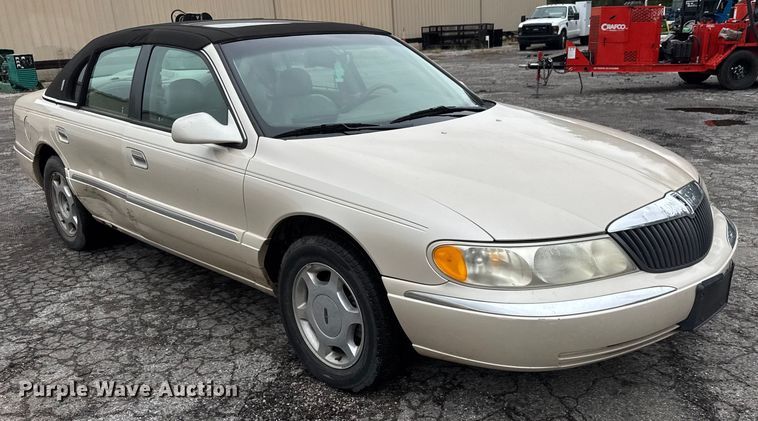 image for item EM8220 2001 Lincoln Continental 
