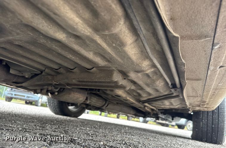 image for item EM8220 2001 Lincoln Continental 