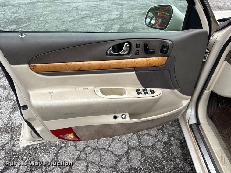 image for item EM8220 2001 Lincoln Continental 