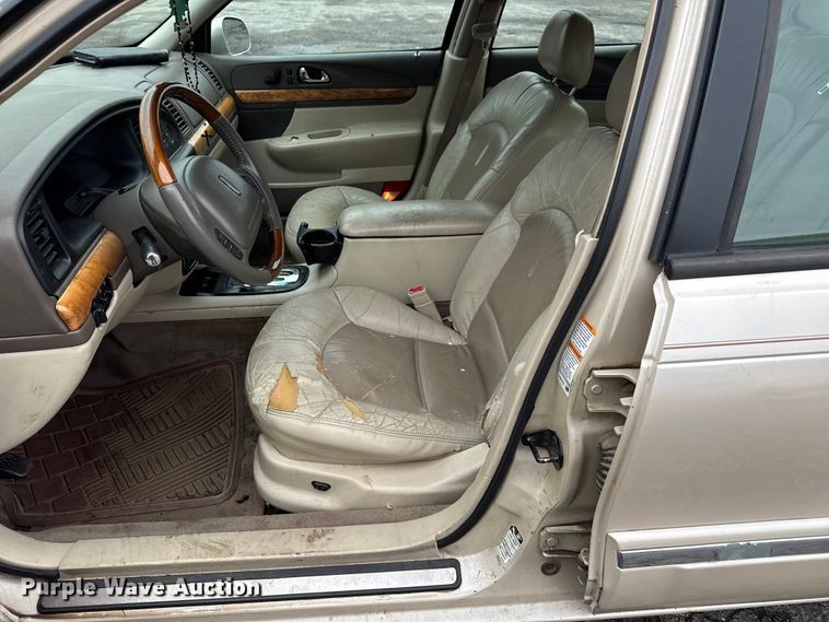 image for item EM8220 2001 Lincoln Continental 