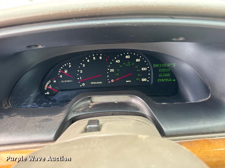 image for item EM8220 2001 Lincoln Continental 