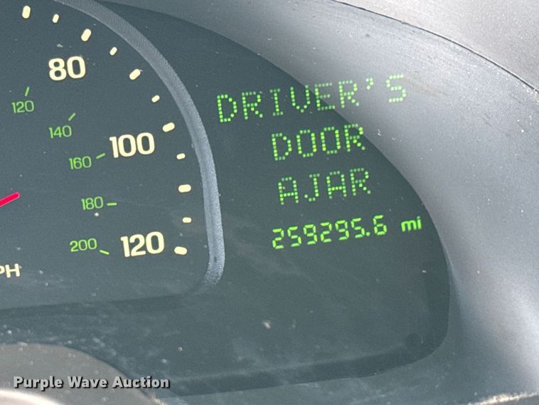 image for item EM8220 2001 Lincoln Continental 