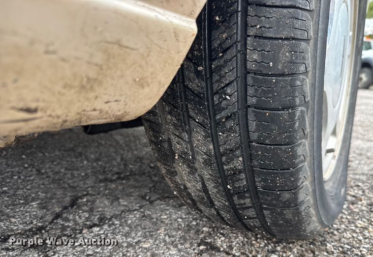 image for item EM8220 2001 Lincoln Continental 