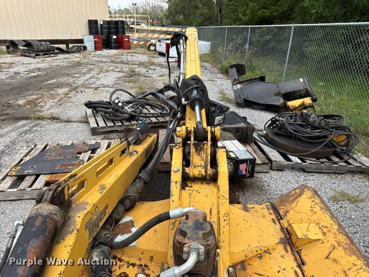 image for item EM8223 Tiger Saber RTRY side boom rotary mower