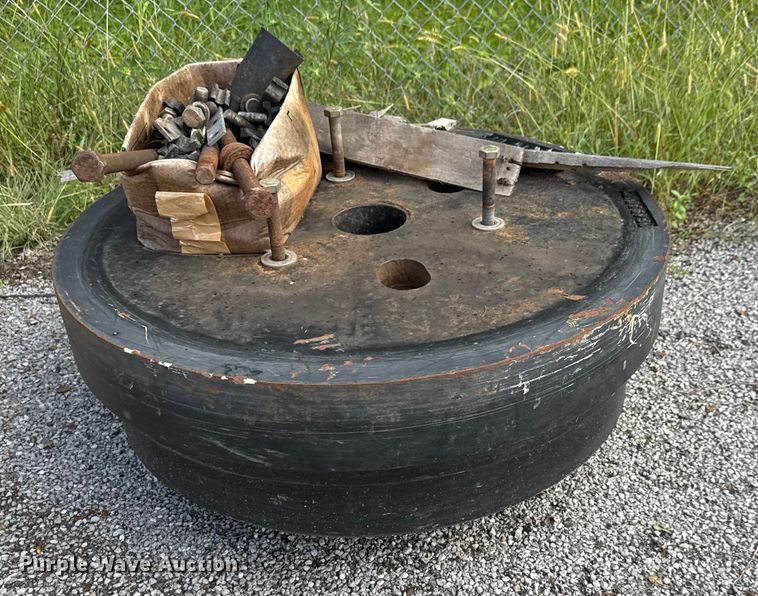 image for item EM8223 Tiger Saber RTRY side boom rotary mower