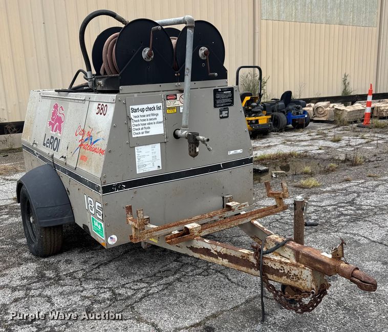 image for item EM8227 1998 CompAir LeRoi Q185DUE air compressor