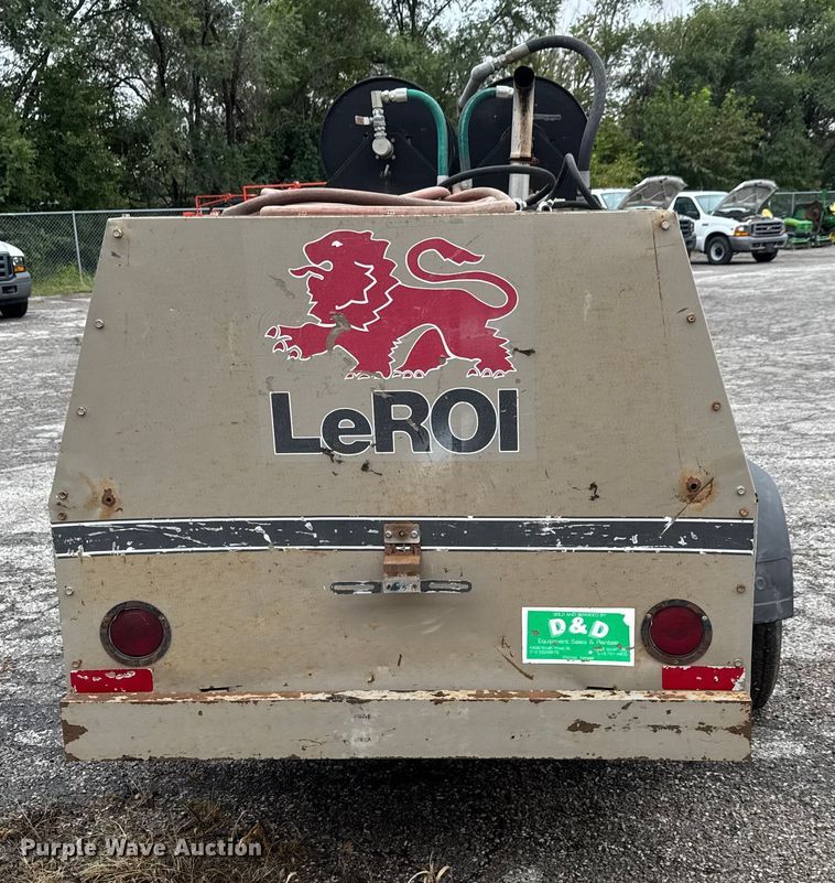 image for item EM8227 1998 CompAir LeRoi Q185DUE air compressor