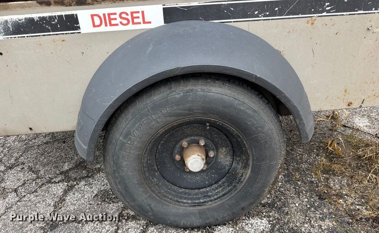 image for item EM8227 1998 CompAir LeRoi Q185DUE air compressor