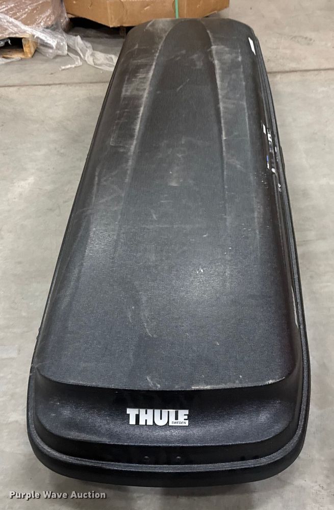image for item EM8230 Thule Sweden Pulse-Alpine roof storage box