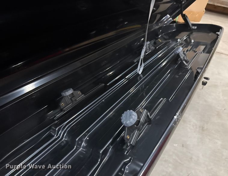 image for item EM8230 Thule Sweden Pulse-Alpine roof storage box