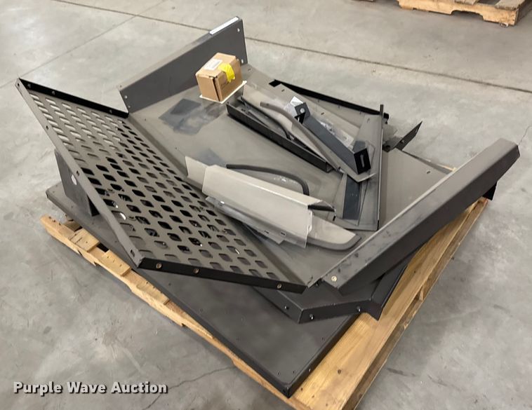 image for item EM8231 American Aluminum K9 cage