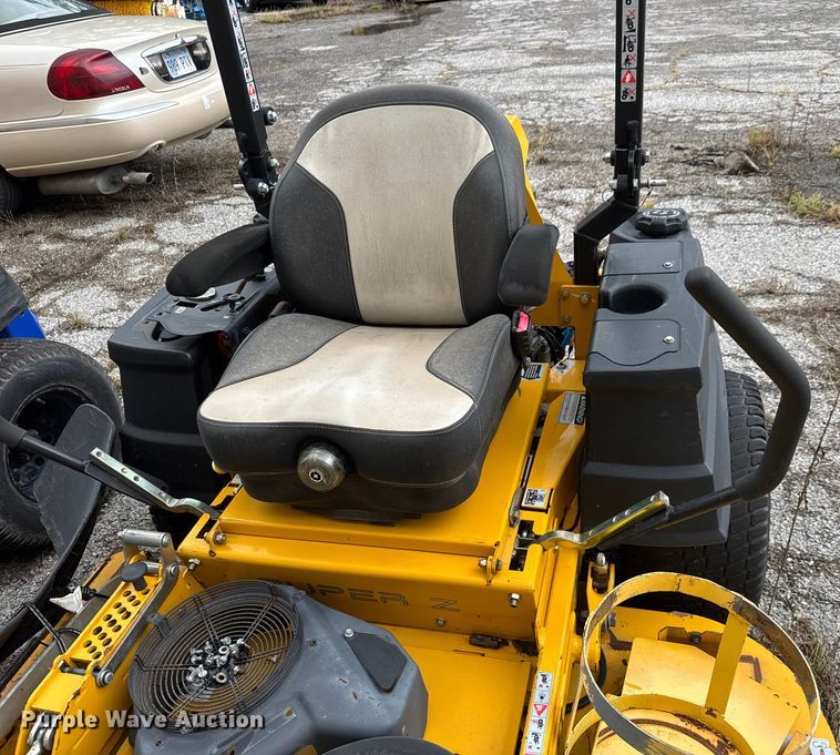 image for item EM8237 2019 Hustler Super Z ZTR lawn mower