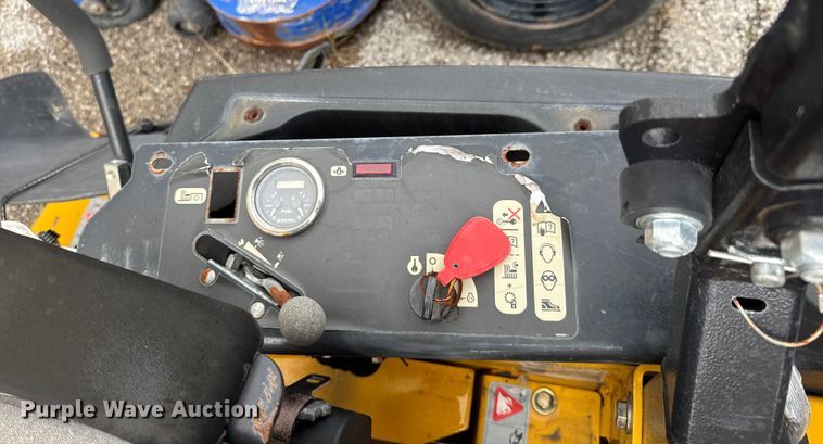 image for item EM8237 2019 Hustler Super Z ZTR lawn mower