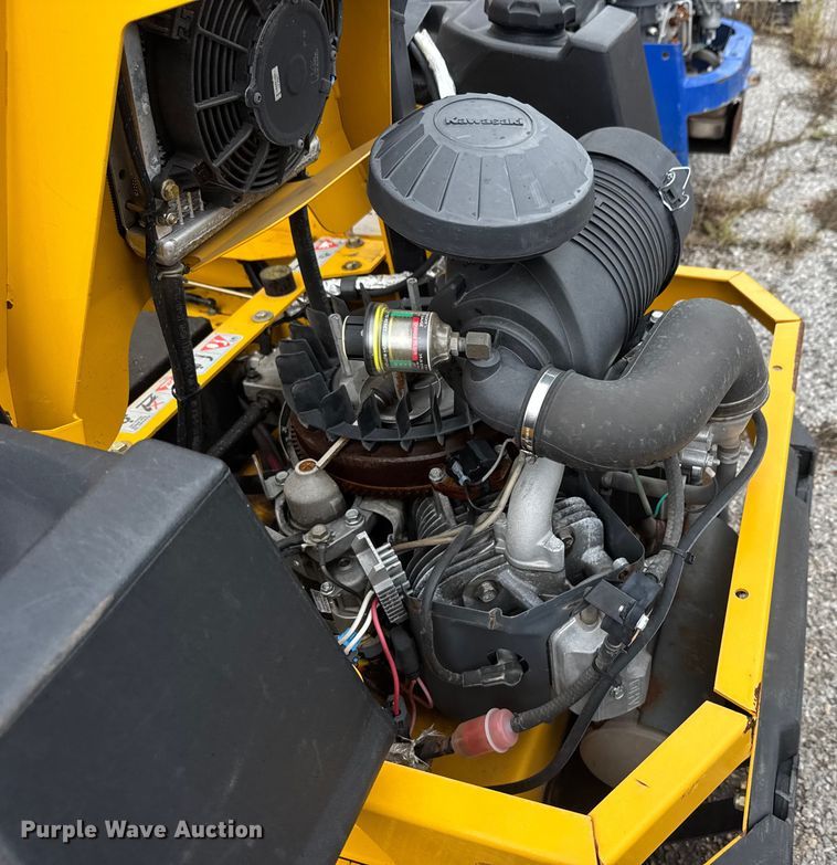 image for item EM8237 2019 Hustler Super Z ZTR lawn mower