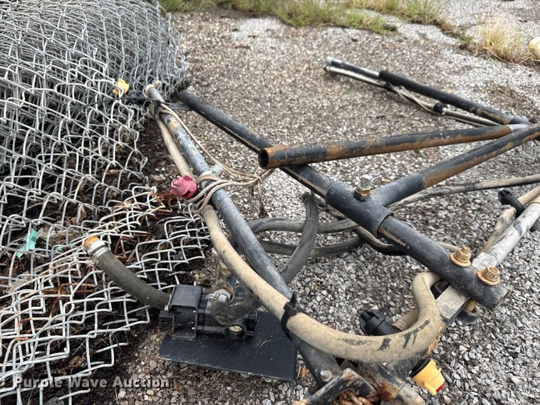 image for item EM8239 Lawn equipment