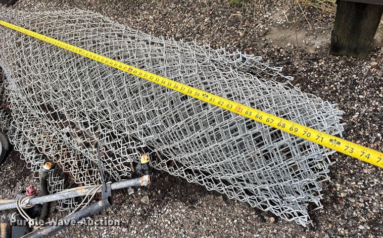 image for item EM8239 Lawn equipment