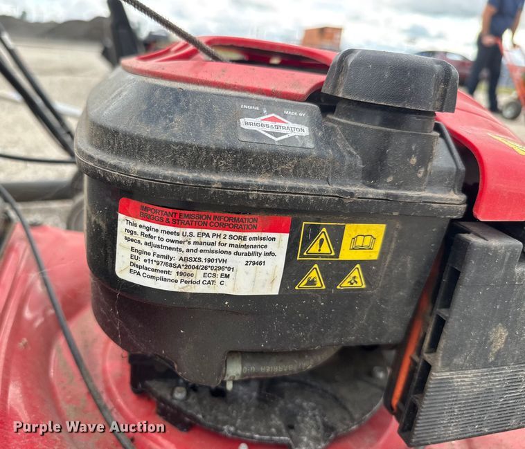 image for item EM8241 Lawn equipment