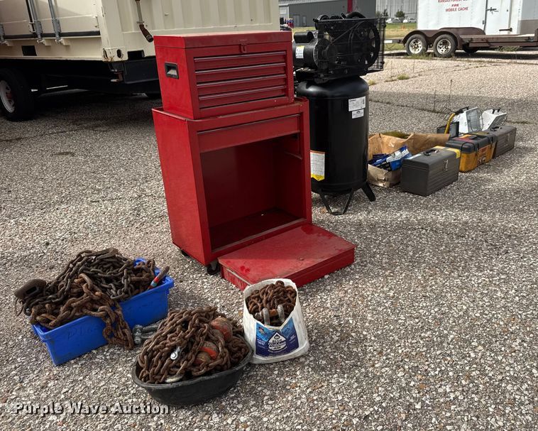 image for item EM8242 Tools