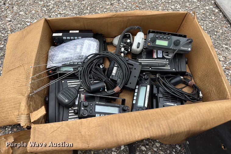 image for item EM8243 Emergency vehicle equipment