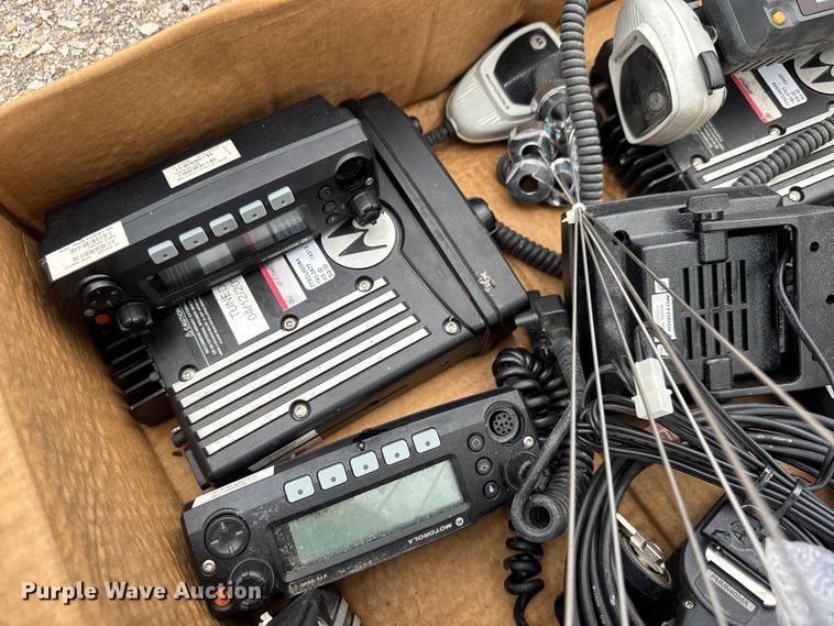 image for item EM8243 Emergency vehicle equipment