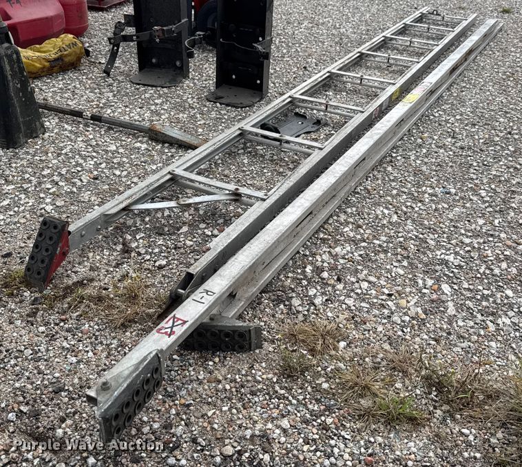 image for item EM8244 Emergency equipment