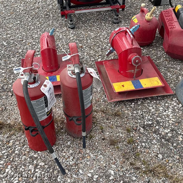 image for item EM8244 Emergency equipment