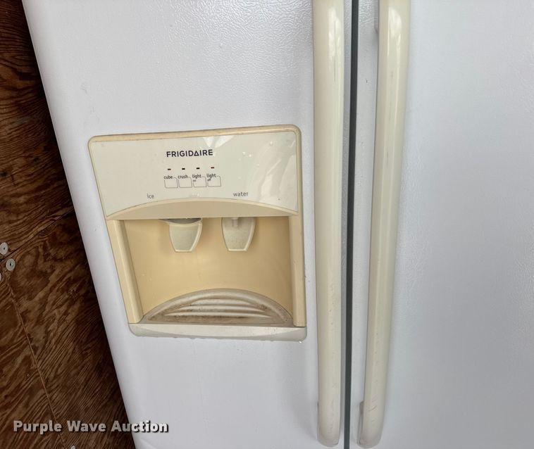 image for item EM8245 Appliances