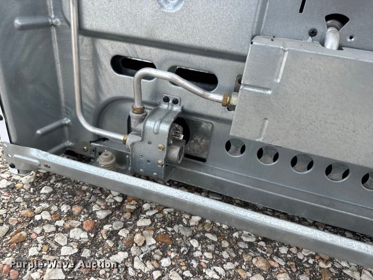 image for item EM8245 Appliances