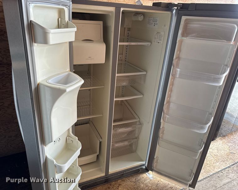 image for item EM8246 (3) refrigerators