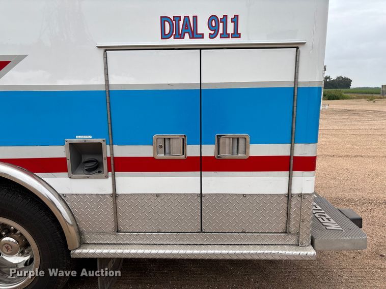 image for item EM8248 2010 Ford E450 ambulance