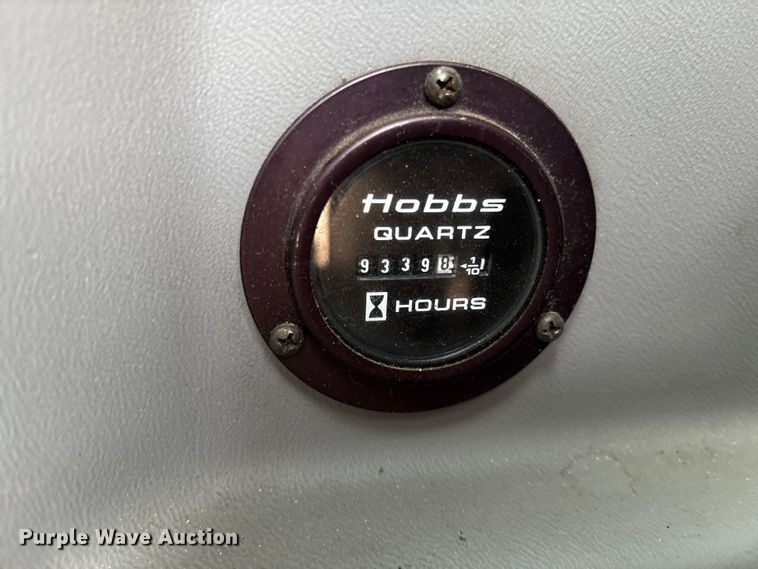 image for item EM8248 2010 Ford E450 ambulance