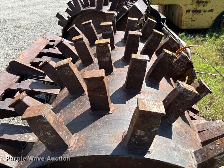 image for item EM8250 (2) roller compactors 