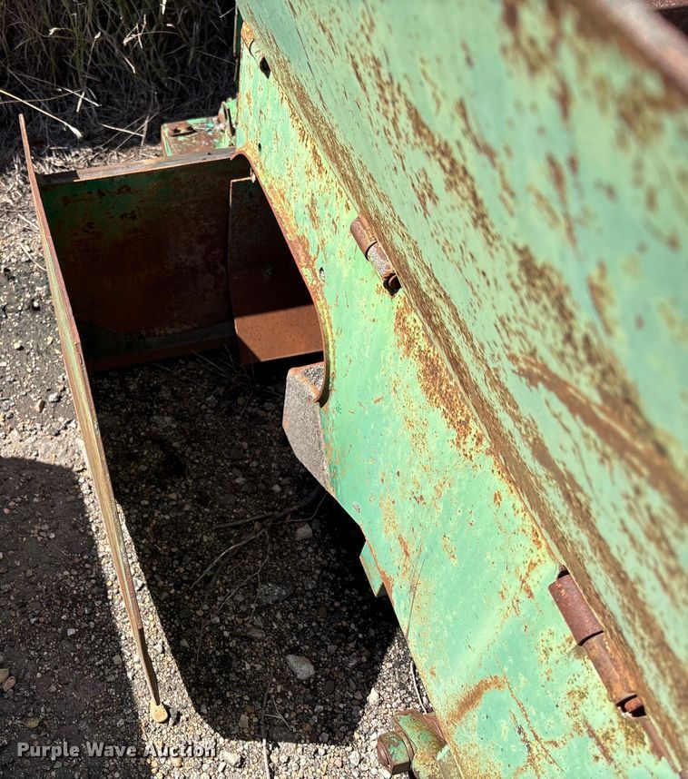 image for item EM8251 (2) Layton pavers