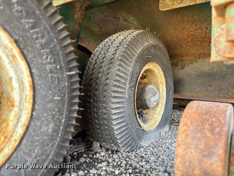 image for item EM8251 (2) Layton pavers