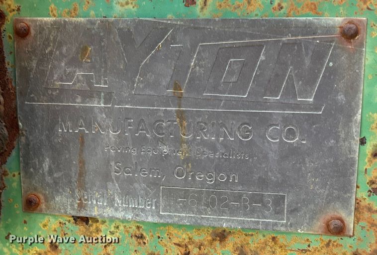 image for item EM8251 (2) Layton pavers