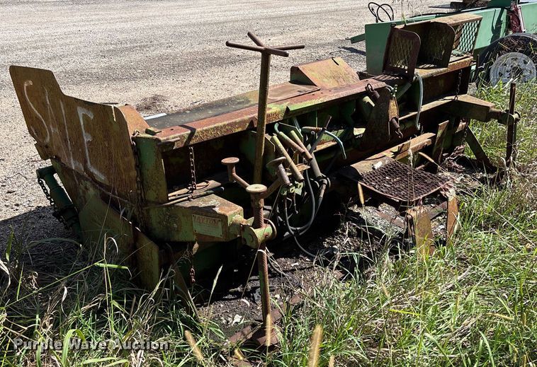 image for item EM8251 (2) Layton pavers