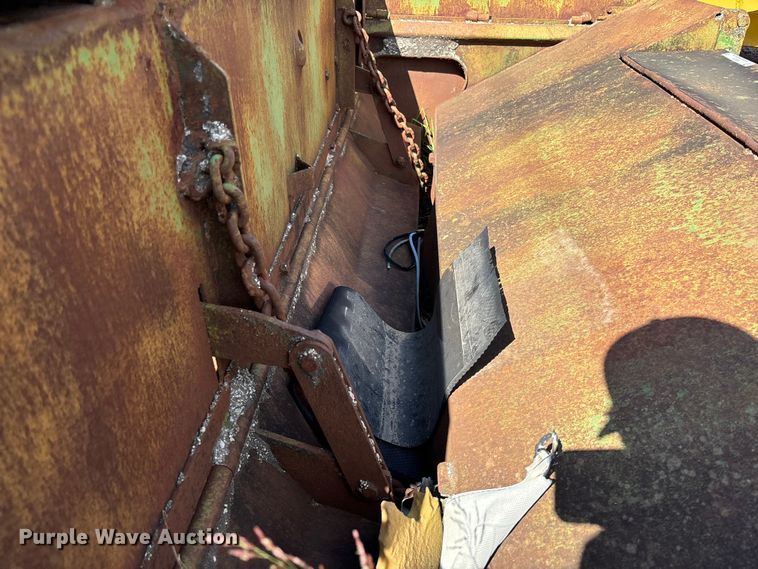 image for item EM8251 (2) Layton pavers